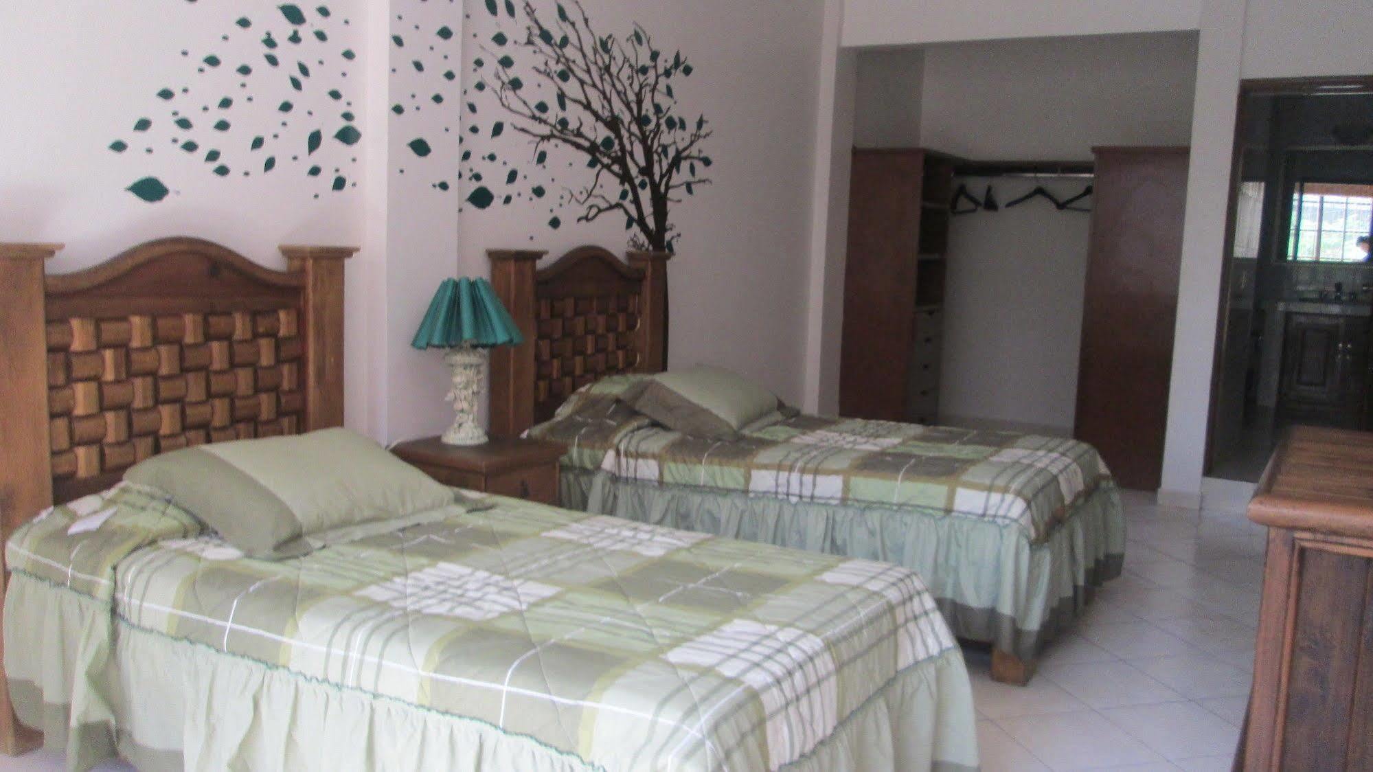 Hostal La Encantada Kota Meksiko Bagian luar foto